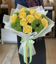 Букет цветов из:  Хризантемы и Розы в Кемерово