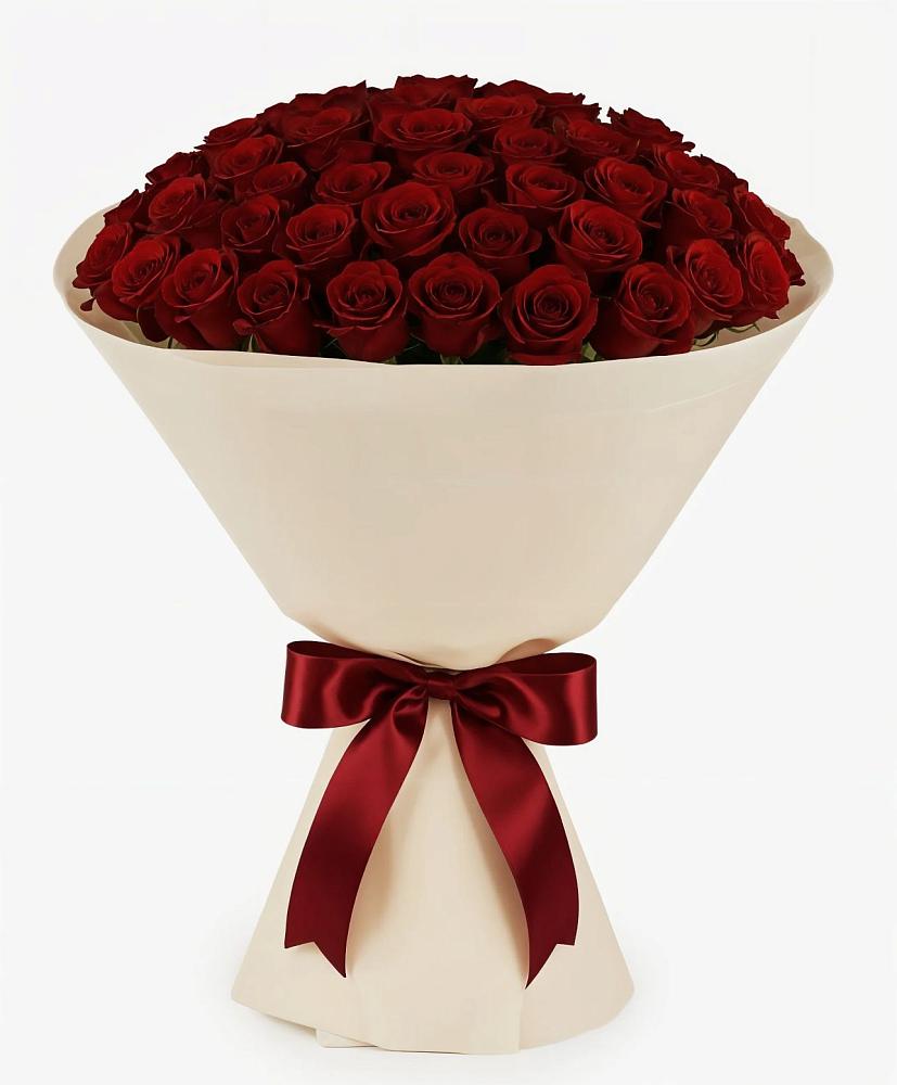 Букет 101 Бордовая роза Блэк Бакарра в Кемерово